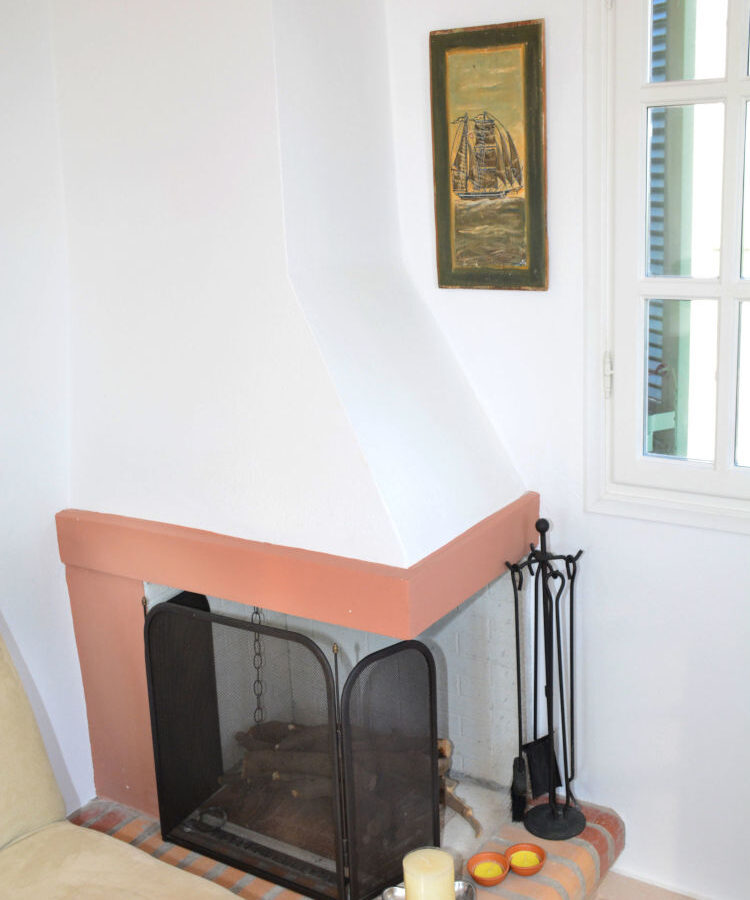 Aegina-Colors-Casa-Corallo-Aegina-by-UpGreat-Hospitality-fireplace