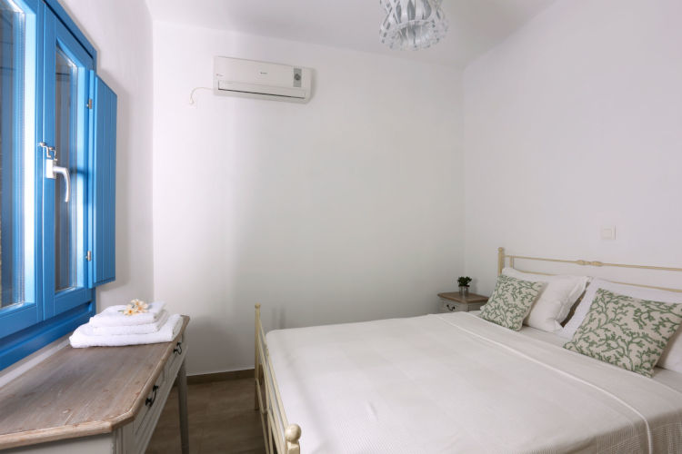 Villa-Cinderella-Santorini-by-UpGreat-Hospitality-bedroom-2