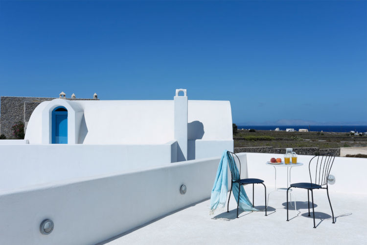 Villa-Cinderella-Santorini-by-UpGreat-Hospitality-veranda-table